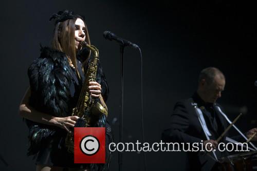 Pj Harvey and Polly James Harvey 9