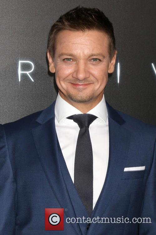 Jeremy Renner 6