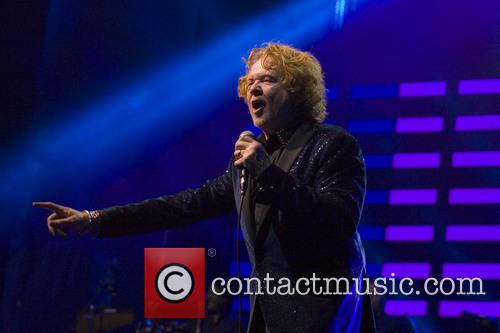 Simply Red and Mick Hucknall 8