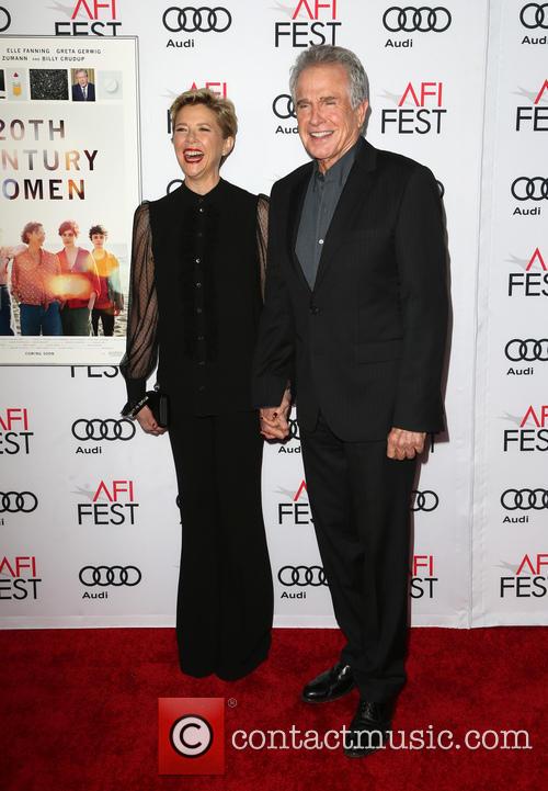 Annette Bening and Warren Beatty 4
