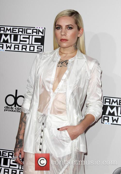 Skylar Grey 2