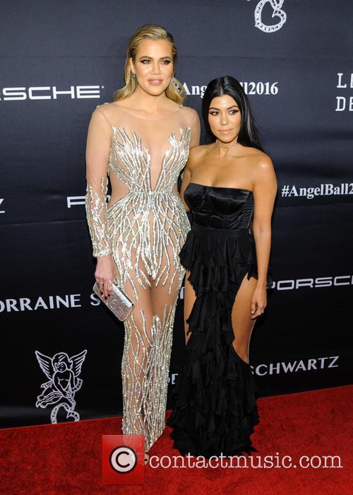 Khloe Kardashian and Kourtney Kardashian 1
