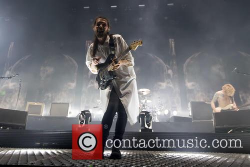 Biffy Clyro and Simon Neil 5