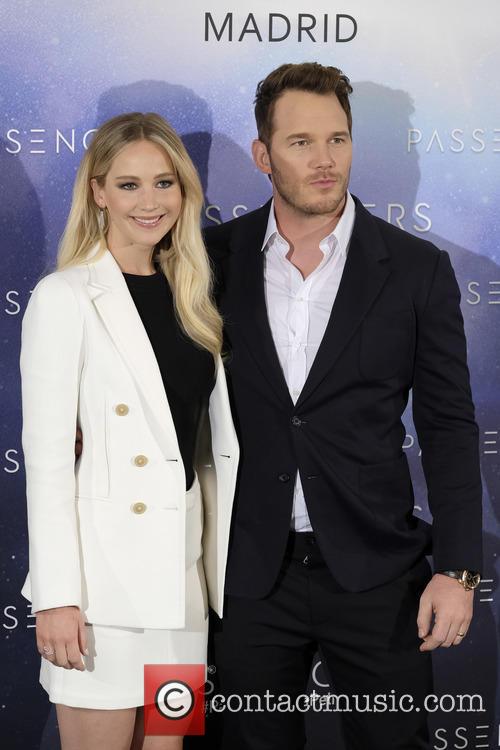 Jennifer Lawrence and Chris Pratt 4