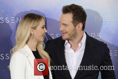 Jennifer Lawrence and Chris Pratt 7