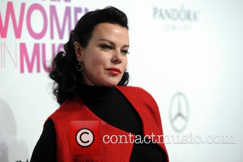 Debi Mazar