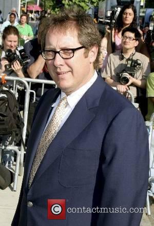 Spader Plans To Wed Again