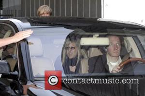 Barbra Streisand leaves the Jewish Museum and heads for a dinner at Paris Moskau Restraurant Berlin, Germany - 01.07.07
