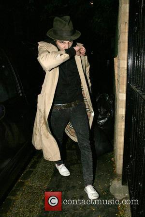 Blake Fielder-Civil taking out the rubbish London, England - 02.10.07