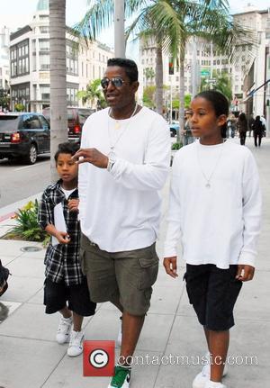 Jermaine Jackson with his ex-partner Margaret Maldonado Jackson and their sons, Jourdynn and Jeremy shopping in Beverly Hills
California, USA -...