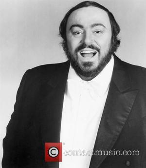 * PAVAROTTI DEAD AT 71 Opera legend LUCIANO PAVAROTTI has died, his manager has announced. He was 71.  The...