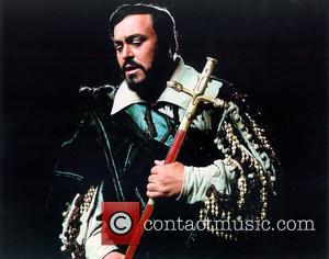 * PAVAROTTI DEAD AT 71 Opera legend LUCIANO PAVAROTTI has died, his manager has announced. He was 71.  The...