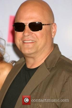 Chiklis Bans Daughter From Watching Her Own Show