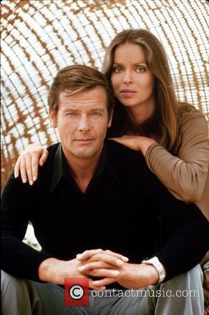 *SIR ROGER MOORE CELEBRATES HIS 80TH BIRTHDAY ON 14TH OCTOBER 2007  Roger Moore and Barbara Bach 'The Spy Who...