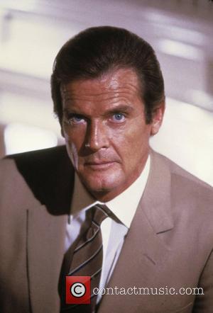 *SIR ROGER MOORE CELEBRATES HIS 80TH BIRTHDAY ON 14TH OCTOBER 2007  Roger Moore (as James Bond) 'A View to...