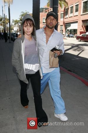 Taryn Manning and her boyfriend leave a medical center looking like a happy couple Los Angeles, California - 03.03.08