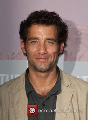 Clive Owen Posters Banned Over Gun Glamour