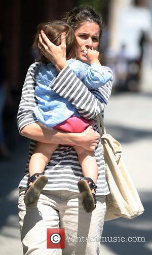 Amanda Peet and her daughter Frances Pen Benioff out and about in Beverly Hills Los Angeles, California - 07.08.08