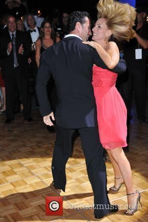 Matlin Voted Off Dancing With The Stars