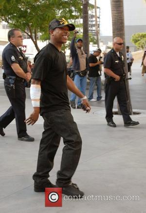 Ja Rule Celebrities at the NBA Finals Game 4 between Boston Celtics and Los Angeles Lakers Los Angeles, California -...