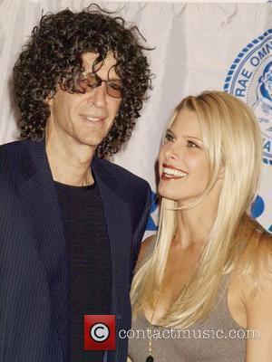 Howard Stern and Beth Ostrosky Stern  The Friar's Club Roast of Matt Lauer at the New York Hilton -...