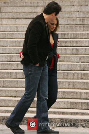 Scott Cohen and Natalie Portman