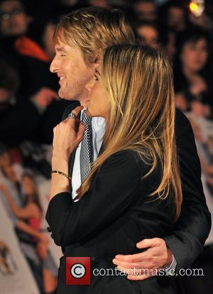 Owen Wilson and Jennifer Aniston Marley And Me - UK film premiere held at the Vue West End - Arrivals...