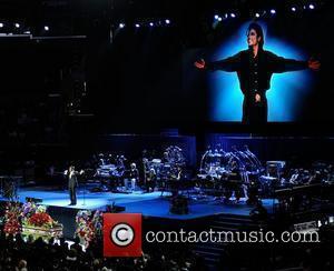 Michael Jackson   The memorial service for the King of Pop, Michael Jackson, at the Staples Center Los Angeles,...