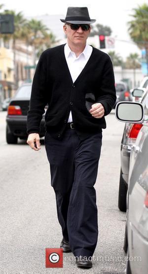 Steve Martin wearing a black hat while leaving Radio Shack in Beverly Hills Los Angeles, California - 13.10.09