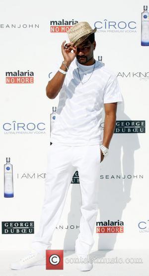 Damien Dante Wayans The Annual White Party held at a private residence in Beverly Hills - Arrivals California, USA -...