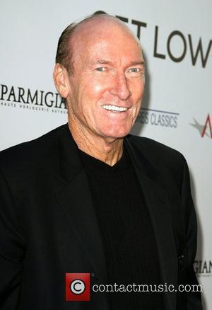 Hollywood Character Actor Ed Lauter Dies At Age 74