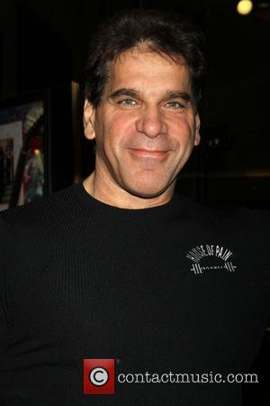 Lou Ferrigno The Incredible Hulk Lou Ferrigno Autograph Signing Las Vegas, Nevada - 01.01.10