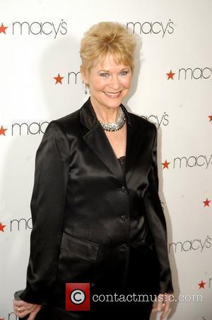 Dee Wallace-stone