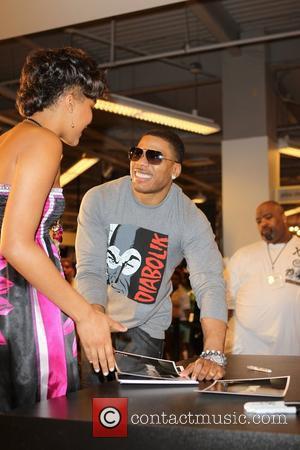 Nelly makes an in-store appearance to promote his 'Apple Bottoms' clothing line at Macy's, Las Vegas, NV Las Vegas, USA...