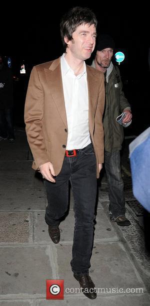 Noel Gallagher leaving Nobu Park Lane restaurant after having dinner London, England - 22.10.10