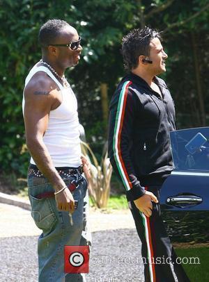 Peter Andre arriving at his new house with a camera crew Sussex, England - 23.04.10