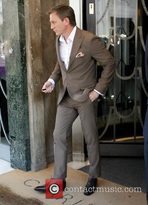 Daniel Craig outside Claridges Hotel ahead of the film premiere for 'Cowboys & Aliens' London, England - 11.08.11