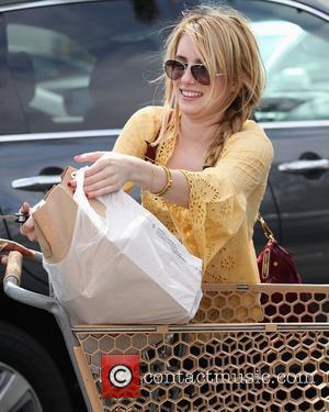 Emma Roberts shopping at Pavilions in West Hollywood West Hollywood, California - 14.07.11