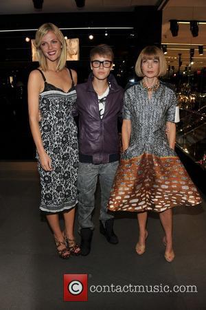 Brooklyn Decker, Justin Bieber and Anna Wintour Fashion Night Out - Dolce & Gabbana launch the Passion Duo lipstick New...