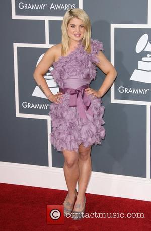 Grammy Awards, Kelly Osbourne