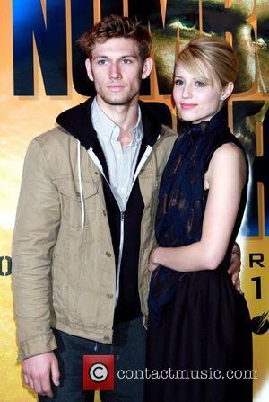 Alex Pettyfer and Dianna Agron 'I Am Number Four' in-store signing at Hot Topic in the Westfield Mall Paramus, New...