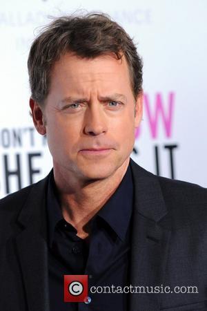 Greg Kinnear