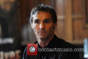 Marti Pellow Injured During Stage Show