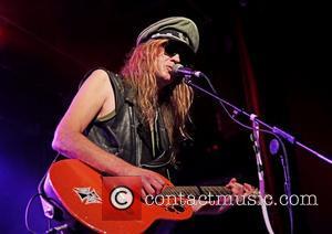 Safety Fears See Julian Cope Cancel Northern Ireland Gig
