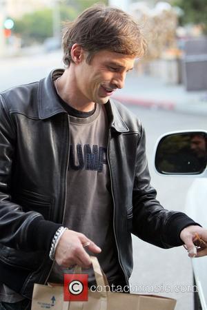 Olivier Martinez leaving Bristol Farms after doing some shopping Los Angeles, California - 04.03.11