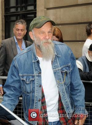 Seasick Steve Records With Jack White's Car Hubcap