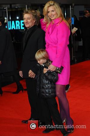 Rod Stewart, Penny Lancaster and Alastair Wallace Stewart Royal Film Performance 2011: Hugo in 3D at Odeon Leicester Square -...