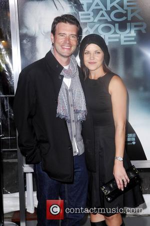 Scott Foley, guest  The Los Angeles Premiere of 'Unknown' - Arrivals Los Angeles, California - 16.02.11