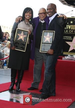 CeCe Winans, BeBe Winans and Quincy Jones BeBe Winans and CeCe Winans are honoured on the Hollywood Walk of Fame...
