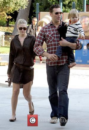 Ali Larter, Hayes MacArthur and Theodore MacArthur enjoy a day together at Coldwater Canyon Park Los Angeles, California - 21.10.12